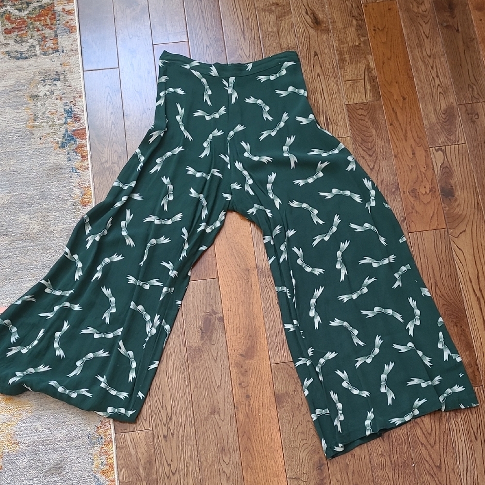 Betsey Johnson Wide-Leg Palazzo Pants